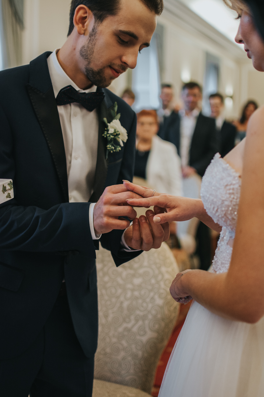 DSC 4370 Agata i Tomasz - Rustykalne wesele w Starej Oranżerii