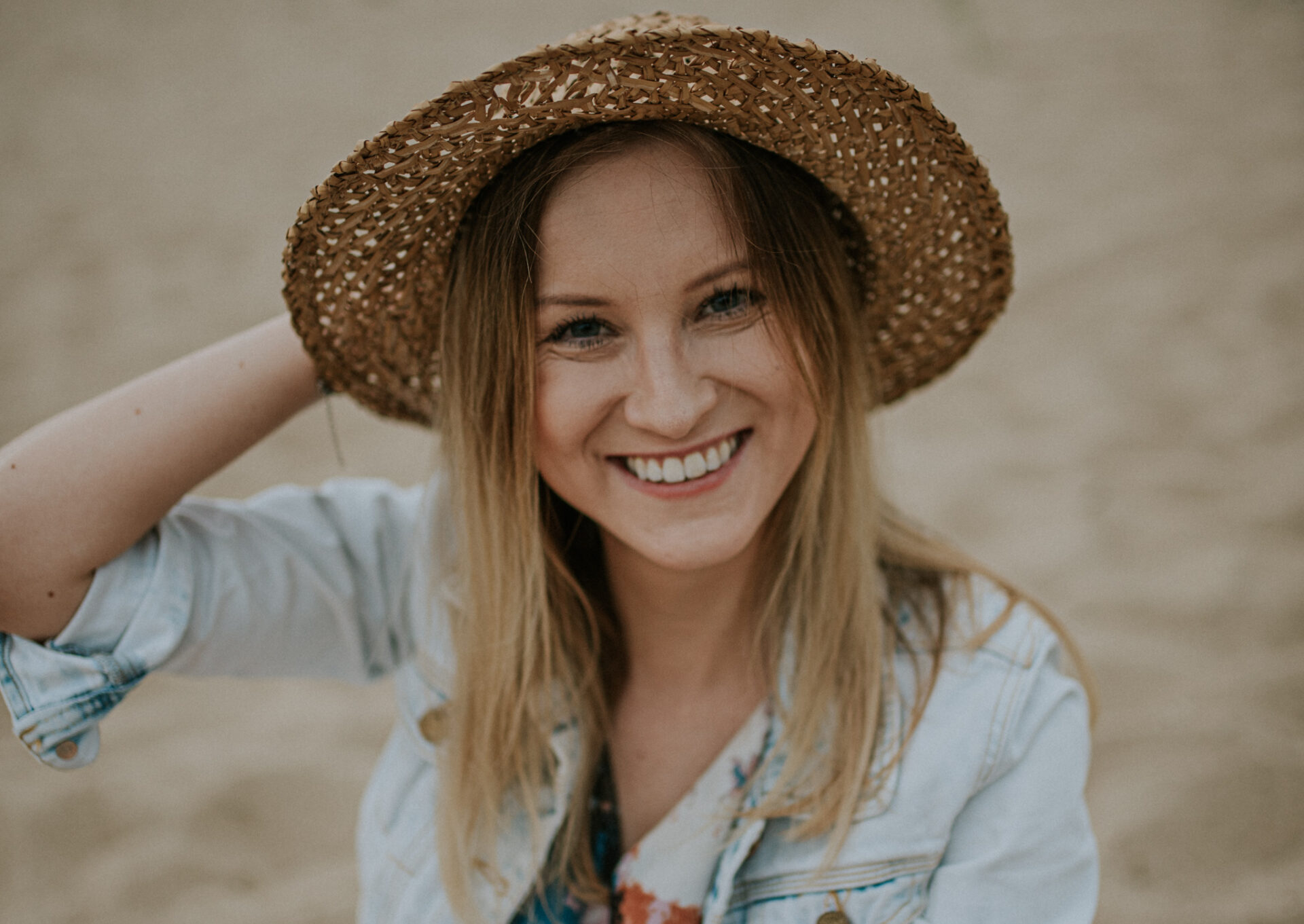 SAW 2671 Kobieca sesja - Łomianki