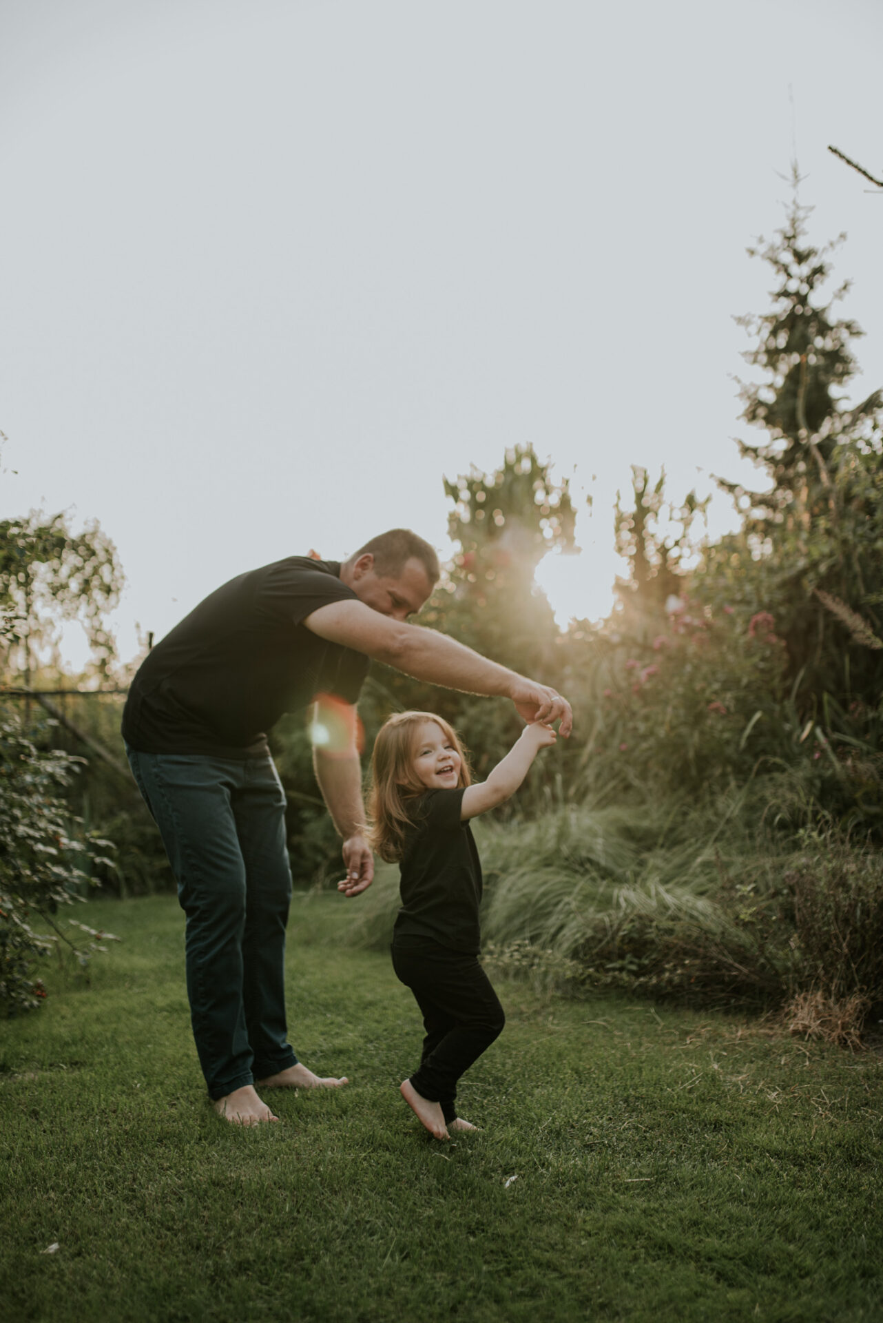 SAW 3258 Sesja rodzinna w zaczarowanym ogrodzie