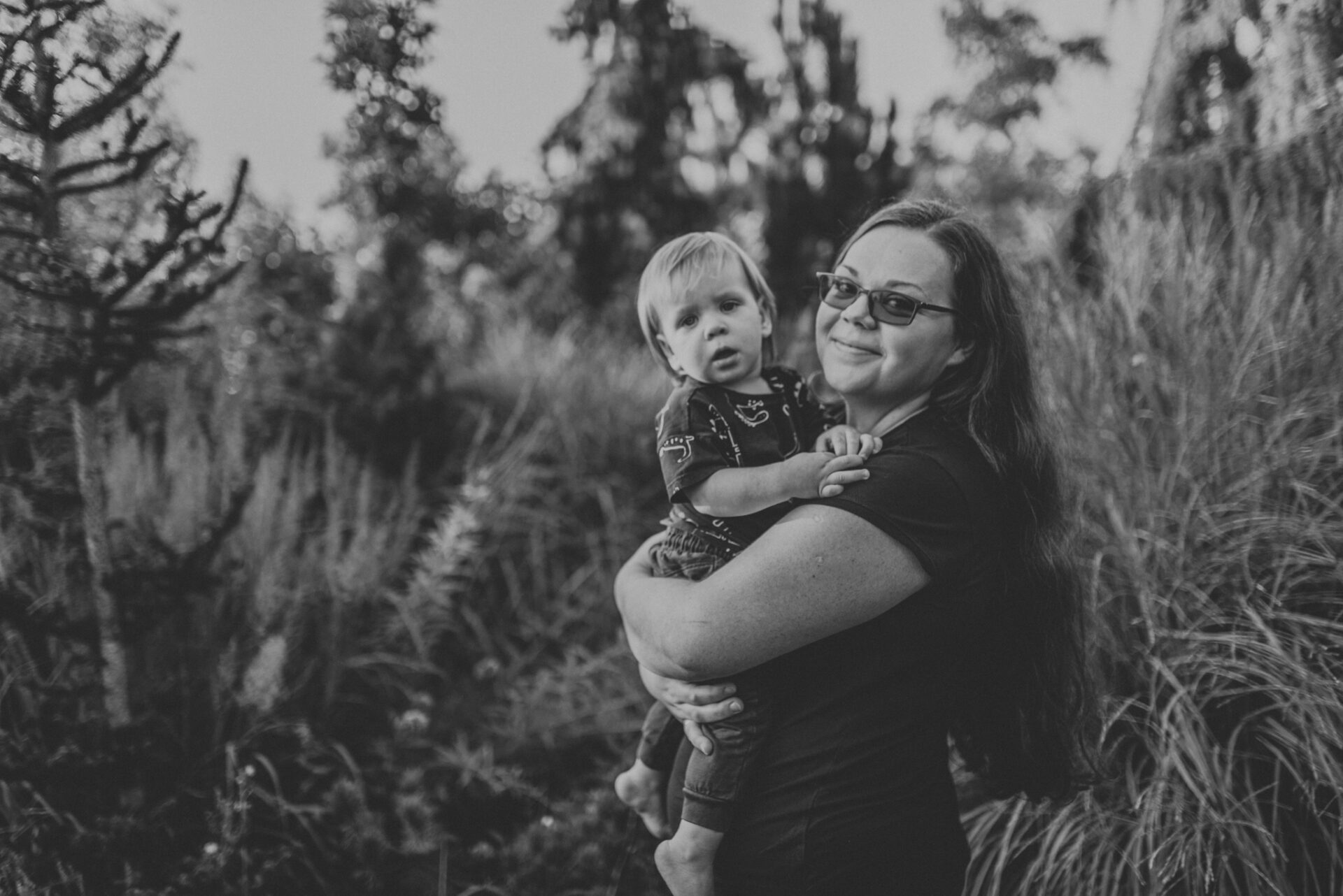 SAW 3295 Sesja rodzinna w zaczarowanym ogrodzie