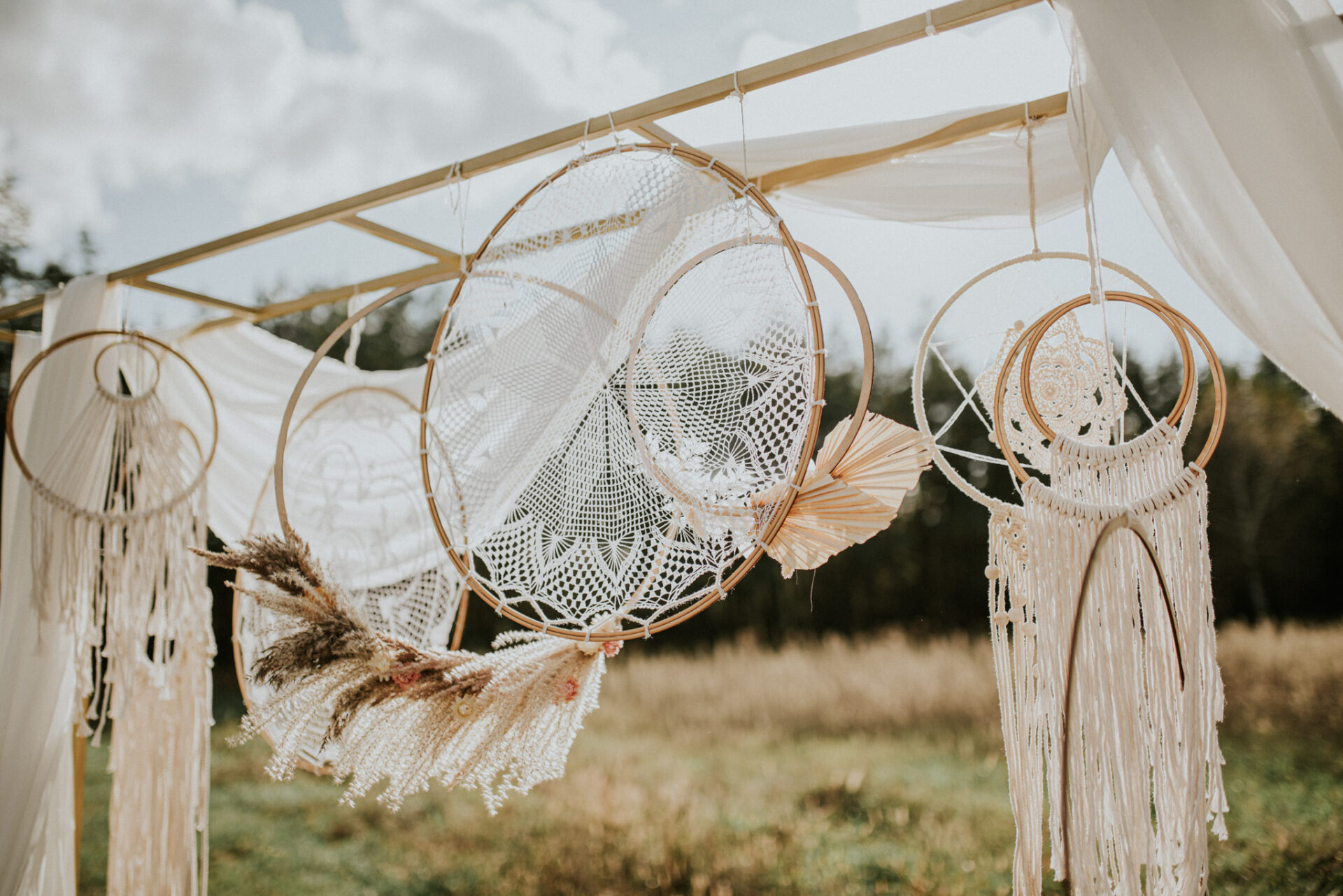 SAW 4329 Romantyczna sesja BOHO w Gajówce