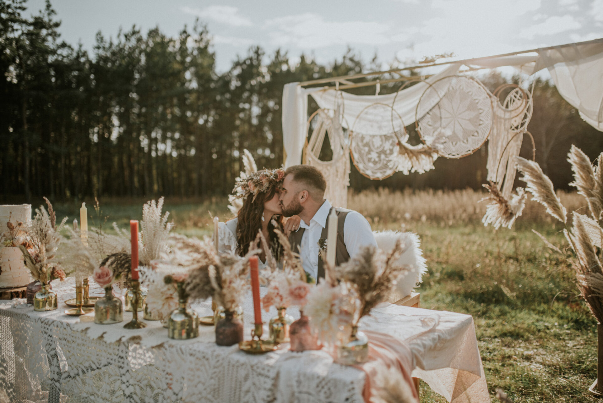 SAW 4346 Romantyczna sesja BOHO w Gajówce