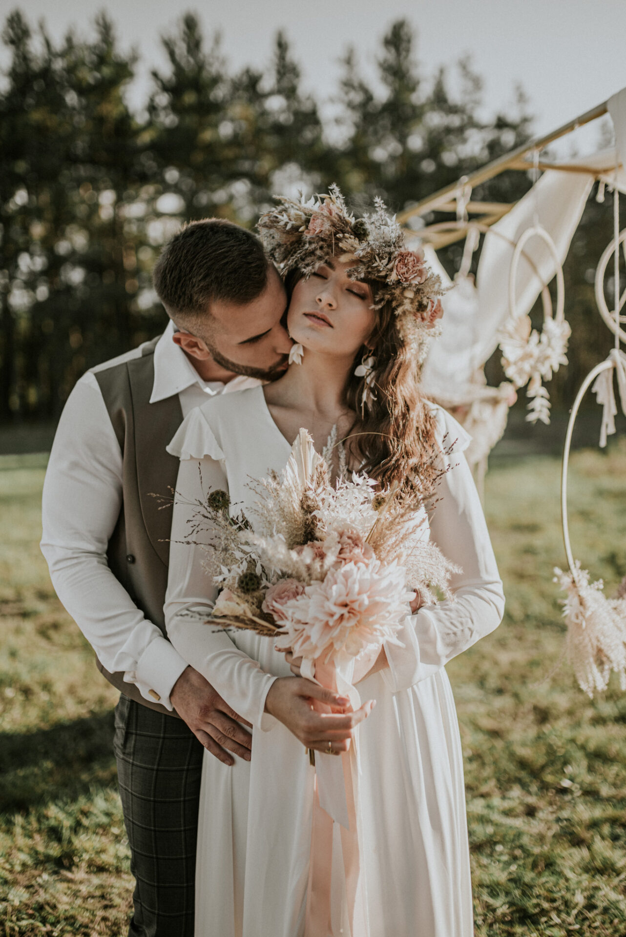 SAW 4537 Romantyczna sesja BOHO w Gajówce