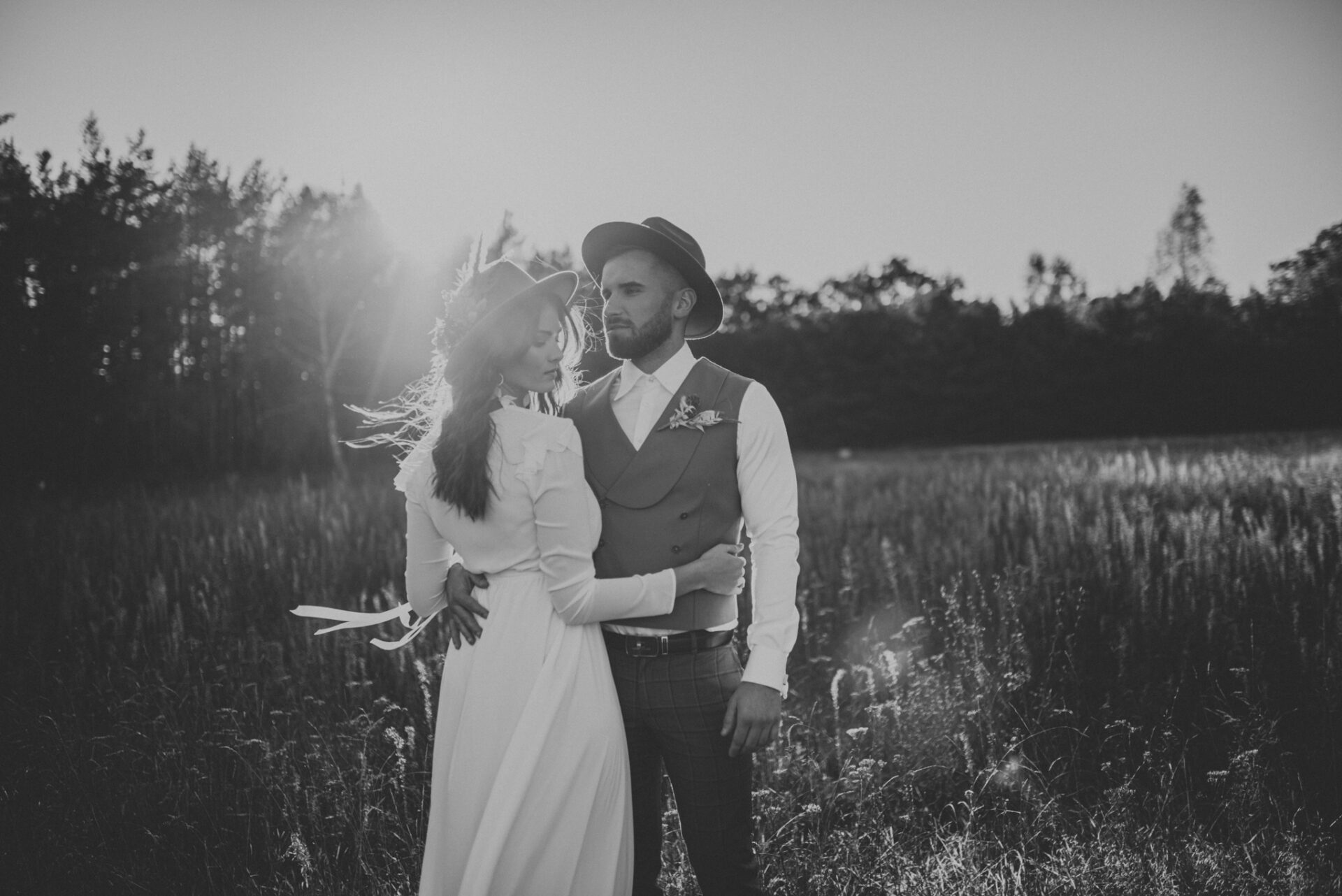 SAW 4943 Romantyczna sesja BOHO w Gajówce