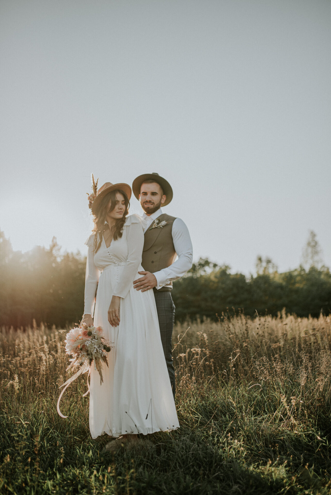 SAW 4974 Romantyczna sesja BOHO w Gajówce