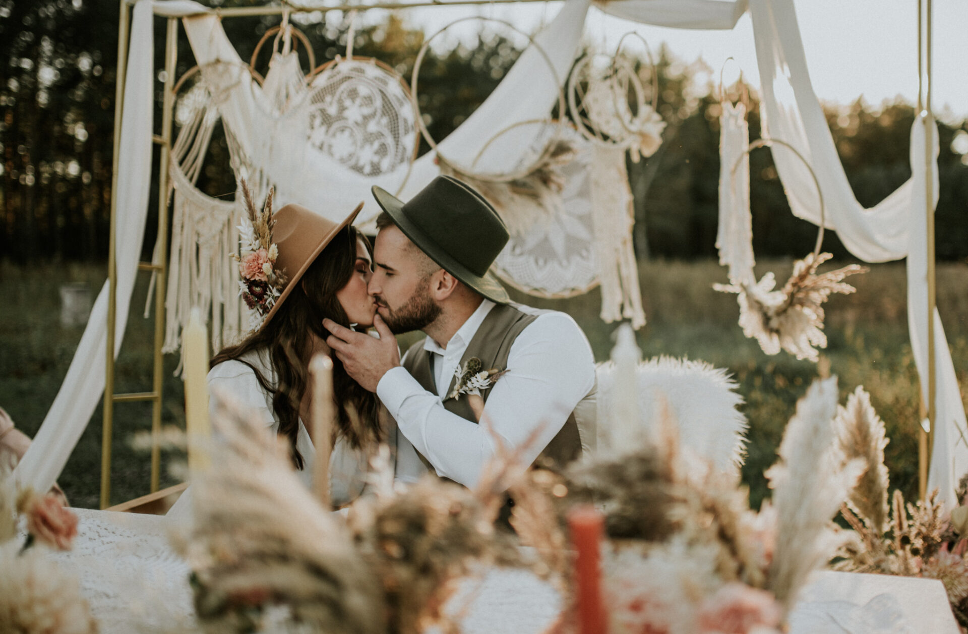 SAW 5116 Romantyczna sesja BOHO w Gajówce