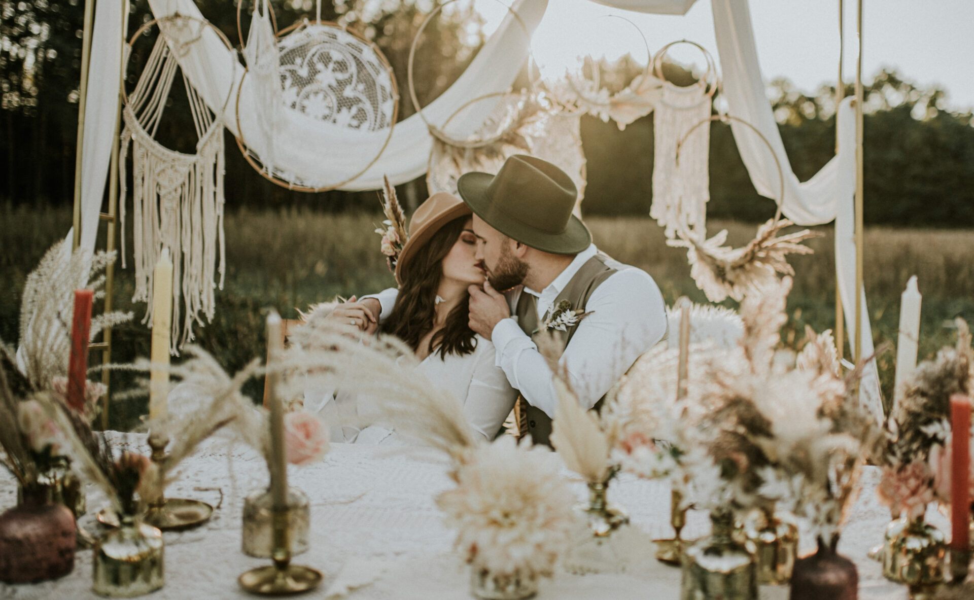 SAW 5148 Romantyczna sesja BOHO w Gajówce