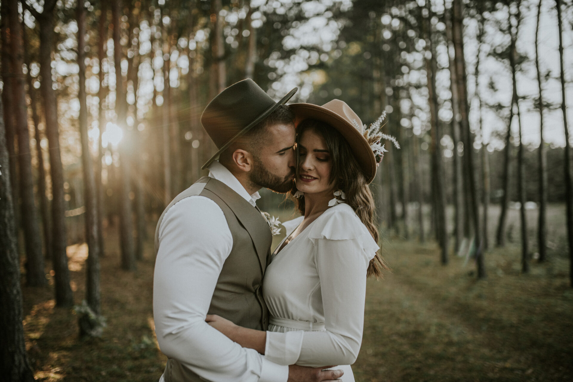SAW 5189 Romantyczna sesja BOHO w Gajówce