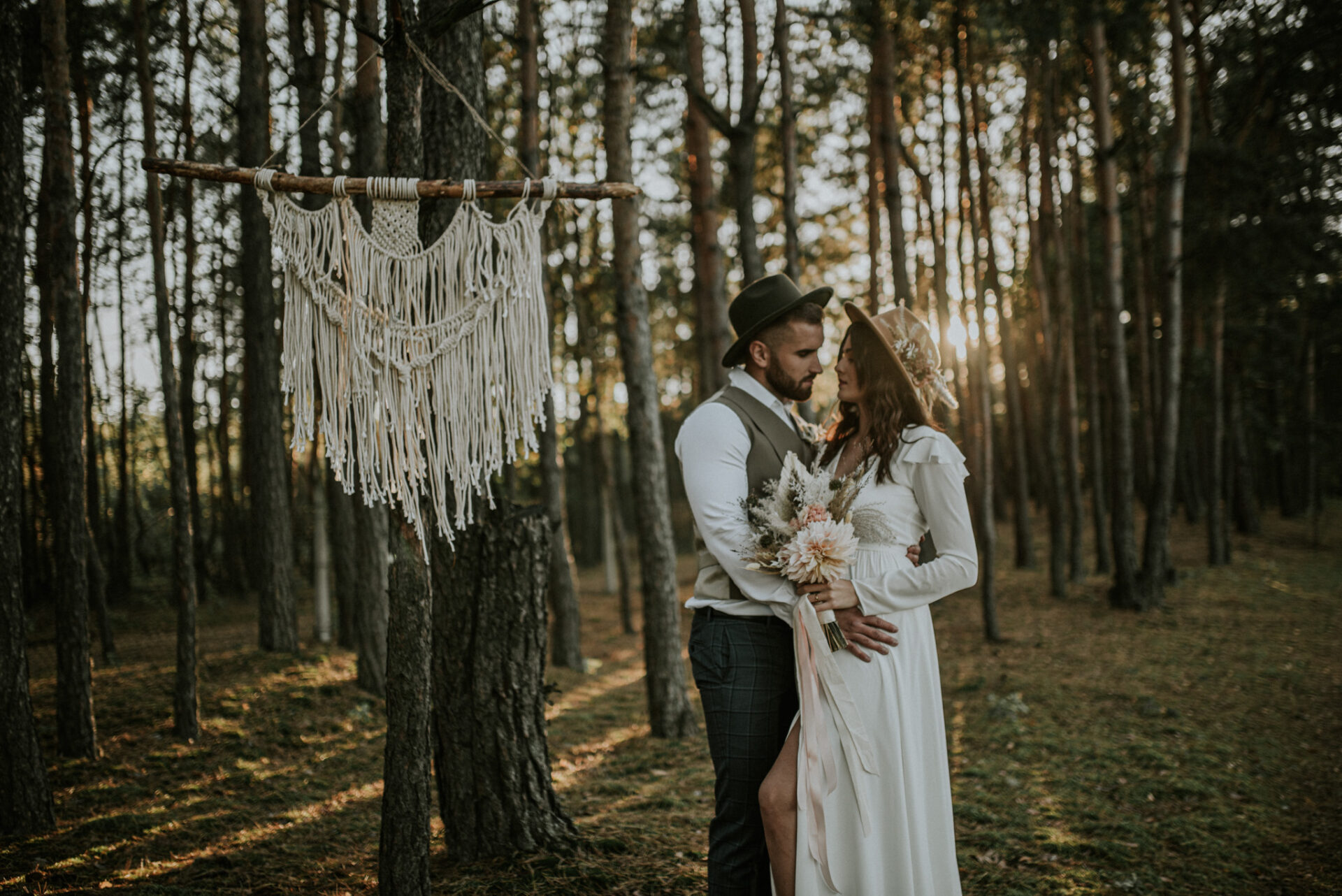 SAW 5211 Romantyczna sesja BOHO w Gajówce