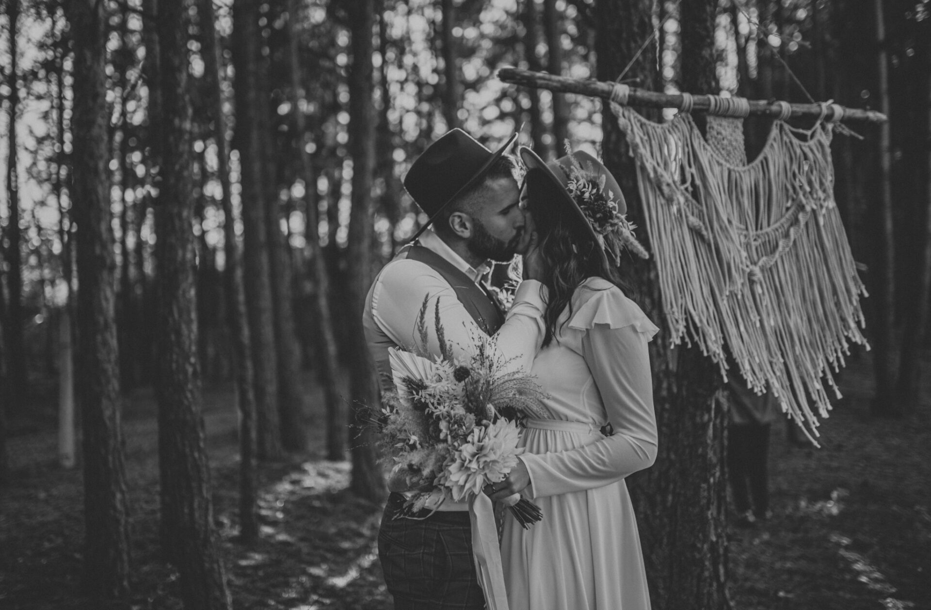 SAW 5223 Romantyczna sesja BOHO w Gajówce