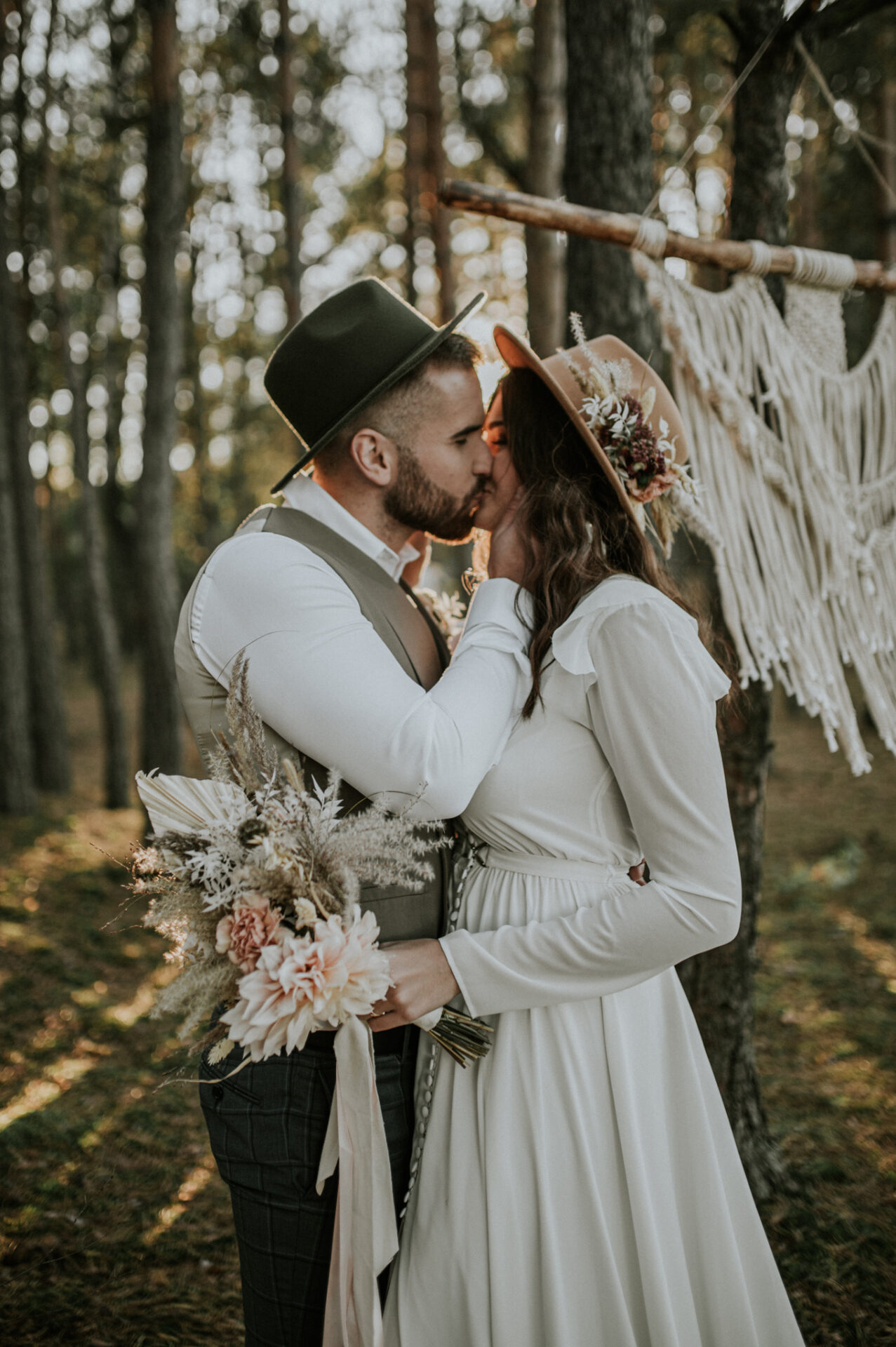 SAW 5228 Romantyczna sesja BOHO w Gajówce