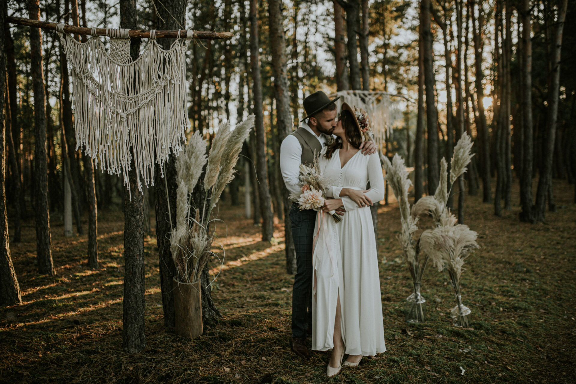 SAW 5255 Romantyczna sesja BOHO w Gajówce