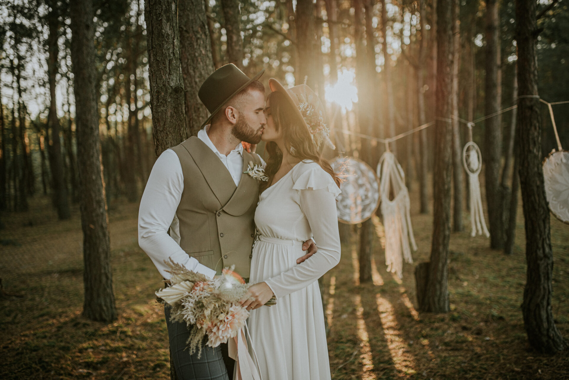 SAW 5313 Romantyczna sesja BOHO w Gajówce