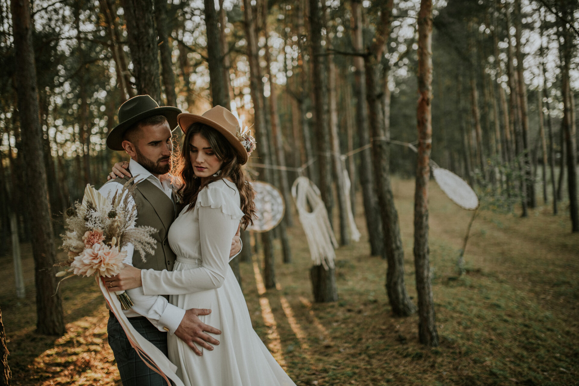 SAW 5353 Romantyczna sesja BOHO w Gajówce